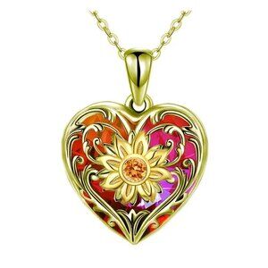 New  Gold tone heart necklace